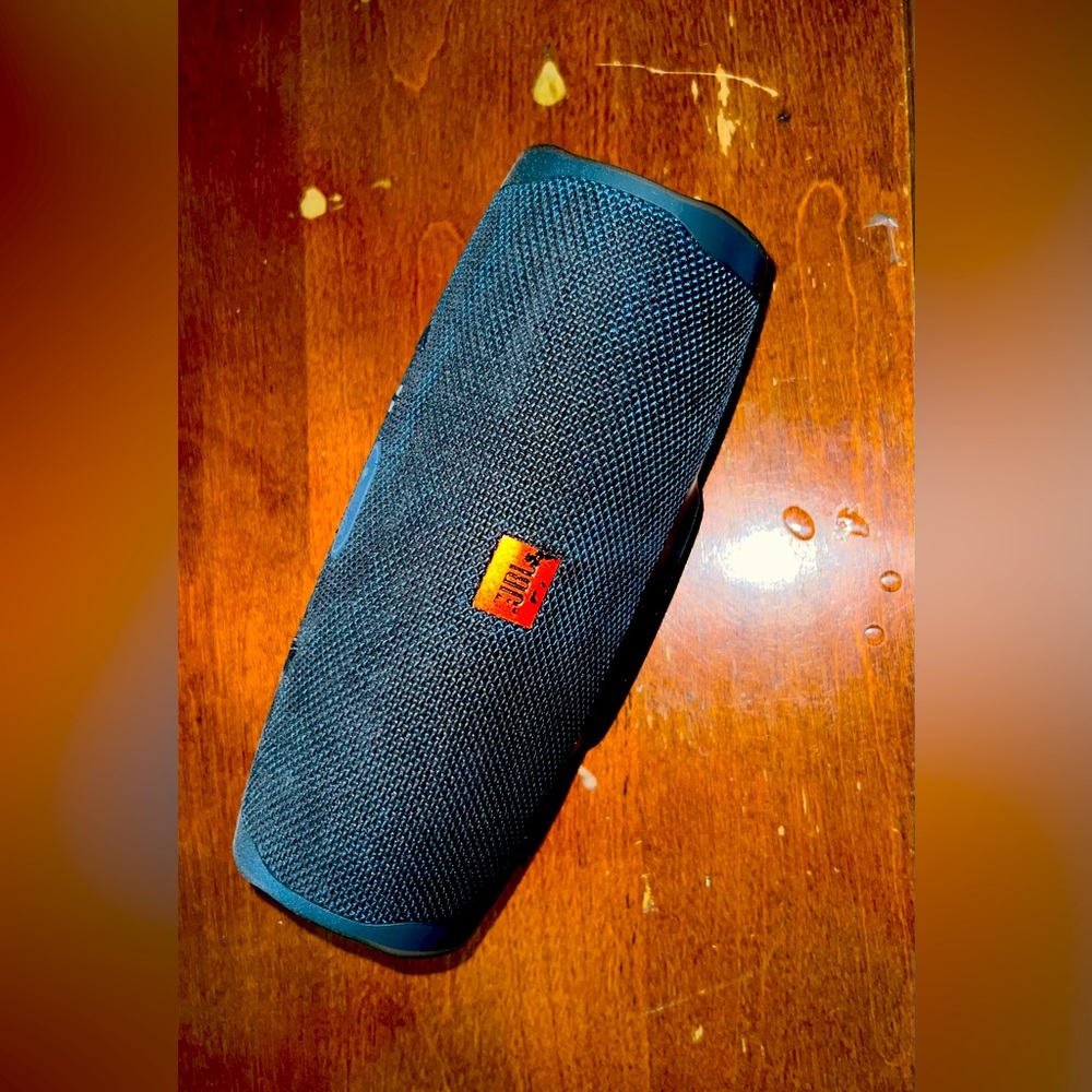JBL Charge 4 custom dark blue